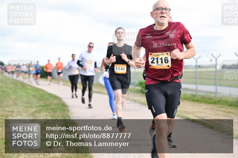 14.09.2025 - Airport Race Dr. Thomas Lammeyer http://msf.ph/oto/8877777 14.09.2025 12:24:19 Laufen 30, 1140, 2116 meine-sportfotos.de