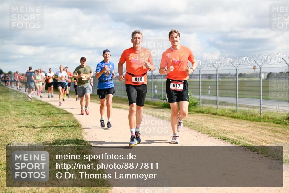14.09.2025 - Airport Race Dr. Thomas Lammeyer http://msf.ph/oto/8877811 14.09.2025 12:24:26 Laufen 1539, 818, 817 meine-sportfotos.de