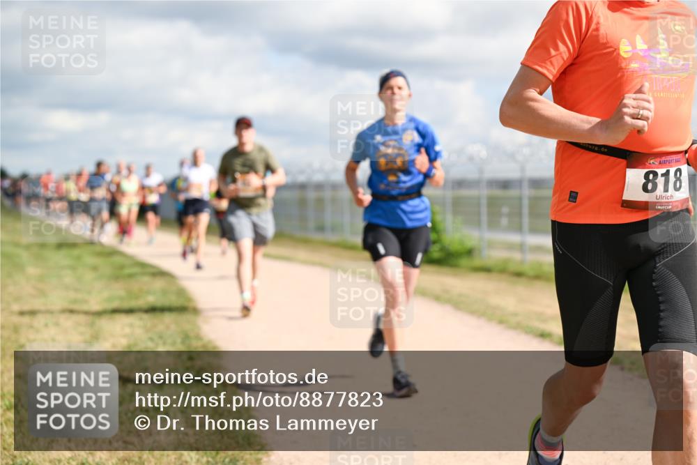 14.09.2025 - Airport Race Dr. Thomas Lammeyer http://msf.ph/oto/8877823 14.09.2025 12:24:28 Laufen 818 meine-sportfotos.de