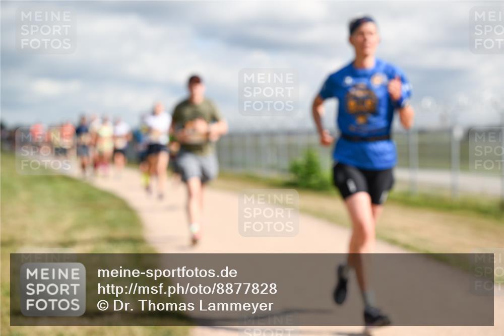 14.09.2025 - Airport Race Dr. Thomas Lammeyer http://msf.ph/oto/8877828 14.09.2025 12:24:29 Laufen  meine-sportfotos.de
