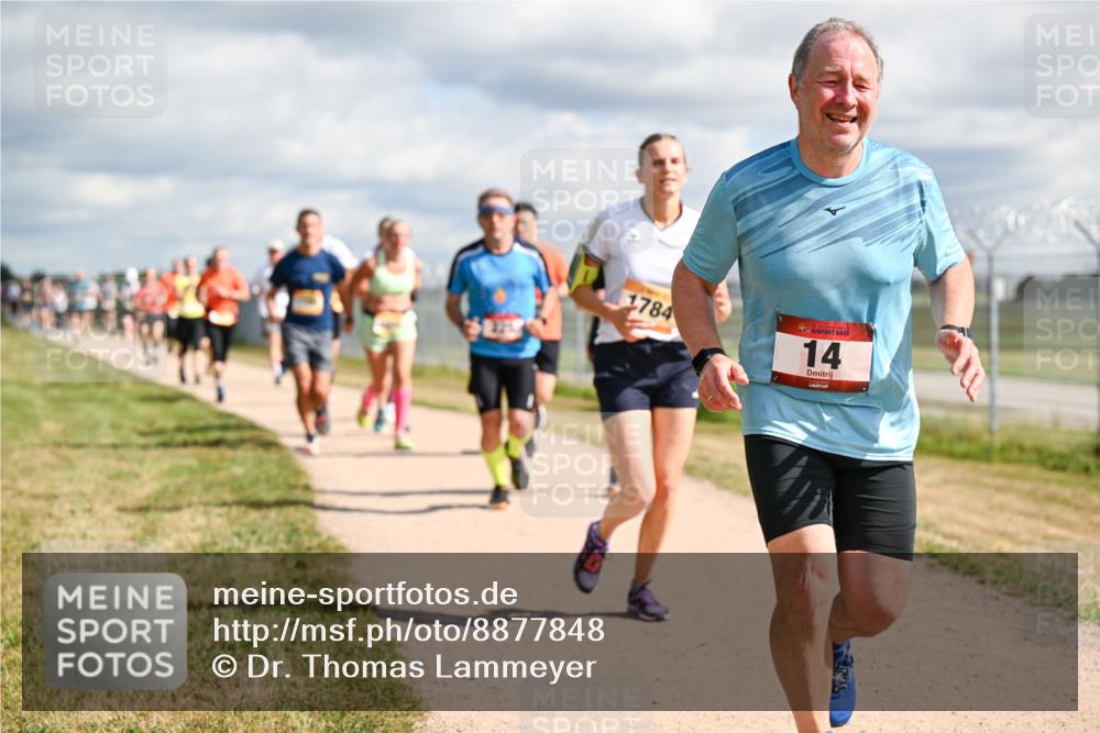 14.09.2025 - Airport Race Dr. Thomas Lammeyer http://msf.ph/oto/8877848 14.09.2025 12:24:33 Laufen 1784, 14 meine-sportfotos.de