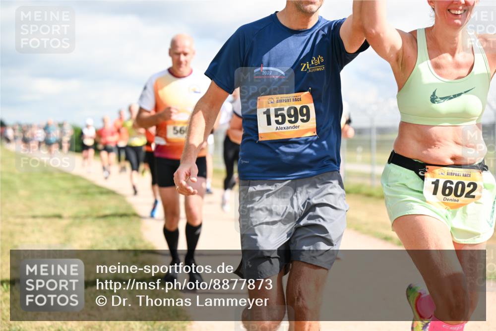 14.09.2025 - Airport Race Dr. Thomas Lammeyer http://msf.ph/oto/8877873 14.09.2025 12:24:36 Laufen 56, 2022, 42, 1599, 1602 meine-sportfotos.de