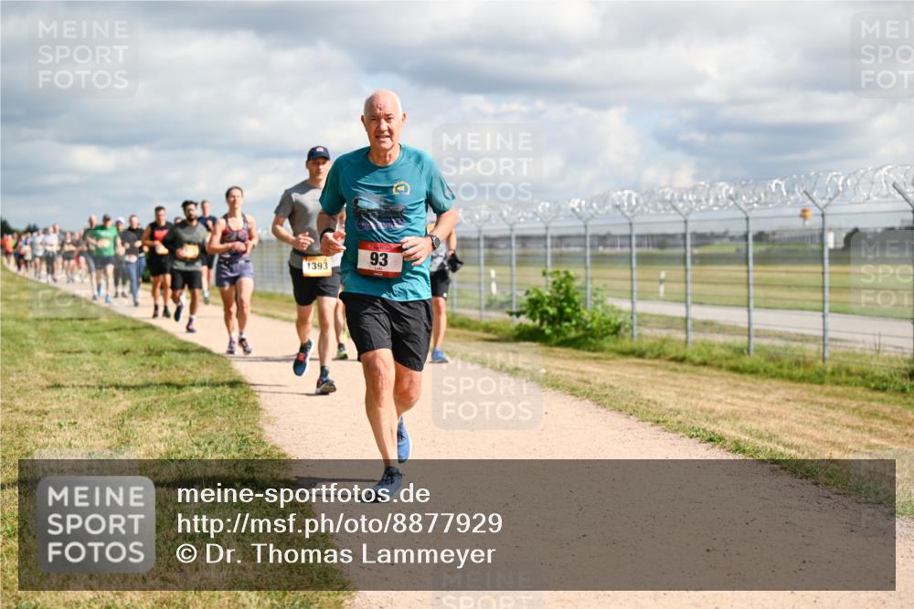 14.09.2025 - Airport Race Dr. Thomas Lammeyer http://msf.ph/oto/8877929 14.09.2025 12:24:49 Laufen 93, 1393 meine-sportfotos.de