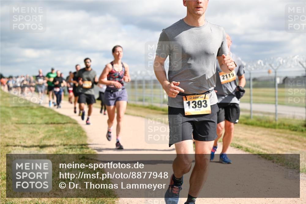 14.09.2025 - Airport Race Dr. Thomas Lammeyer http://msf.ph/oto/8877948 14.09.2025 12:24:52 Laufen 1393, 2119 meine-sportfotos.de