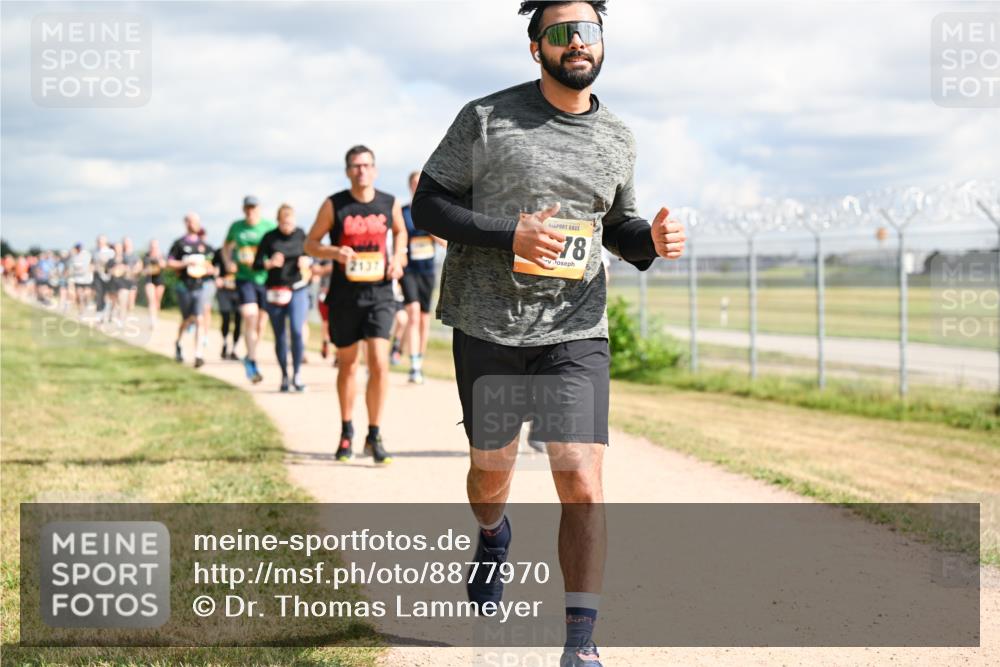 14.09.2025 - Airport Race Dr. Thomas Lammeyer http://msf.ph/oto/8877970 14.09.2025 12:24:55 Laufen 78 meine-sportfotos.de