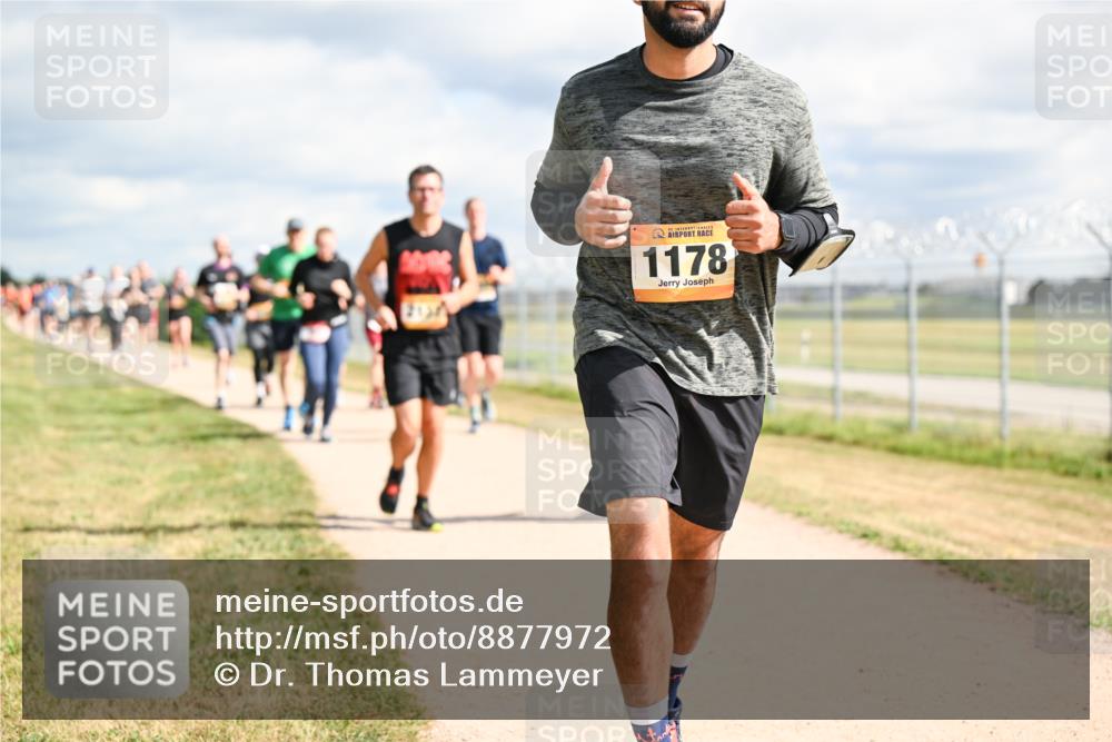 14.09.2025 - Airport Race Dr. Thomas Lammeyer http://msf.ph/oto/8877972 14.09.2025 12:24:56 Laufen 1178 meine-sportfotos.de