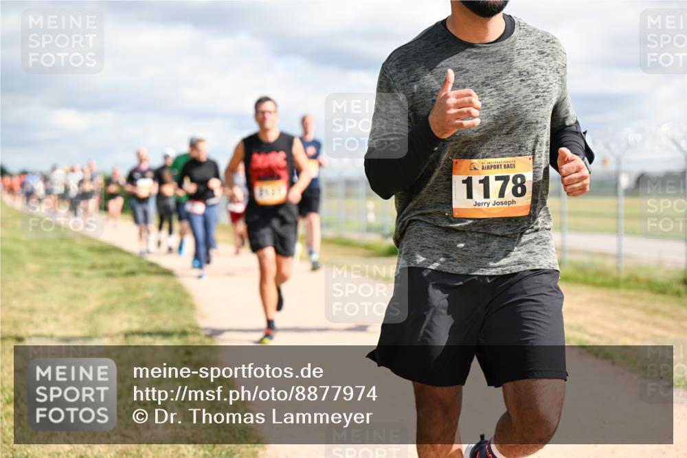 14.09.2025 - Airport Race Dr. Thomas Lammeyer http://msf.ph/oto/8877974 14.09.2025 12:24:56 Laufen 1178 meine-sportfotos.de