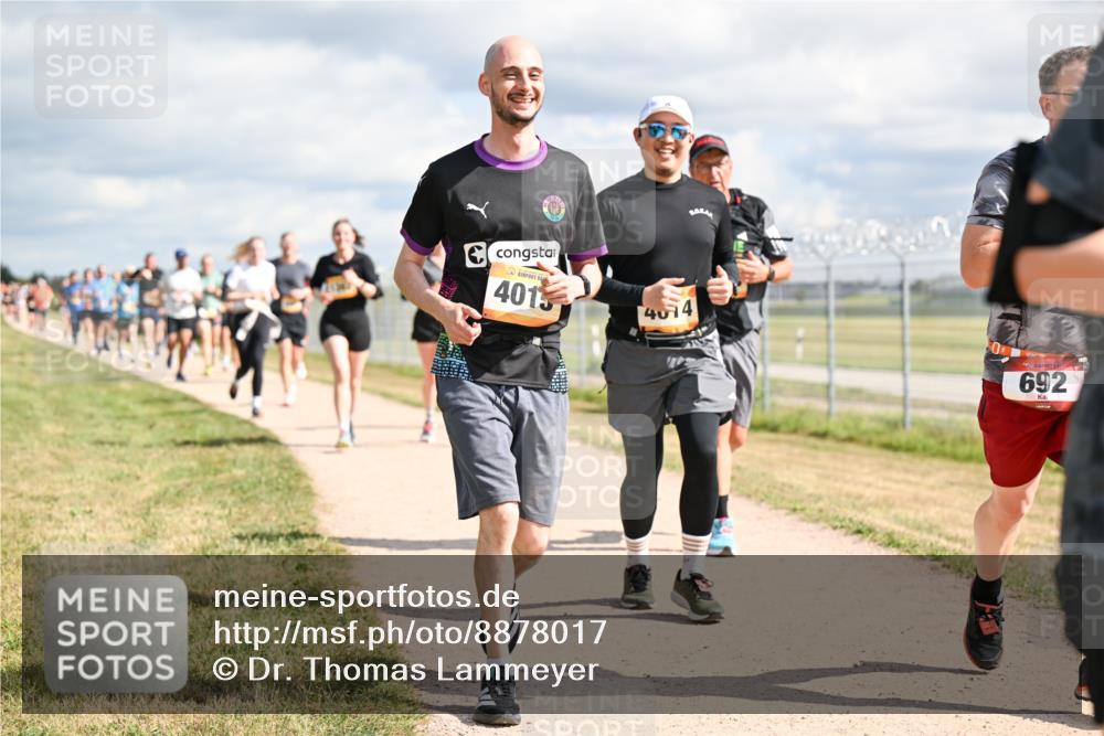 14.09.2025 - Airport Race Dr. Thomas Lammeyer http://msf.ph/oto/8878017 14.09.2025 12:25:03 Laufen 401, 4014, 0, 692 meine-sportfotos.de