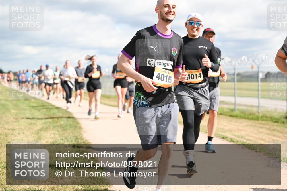 14.09.2025 - Airport Race Dr. Thomas Lammeyer http://msf.ph/oto/8878021 14.09.2025 12:25:03 Laufen 4015, 4014, 3 meine-sportfotos.de