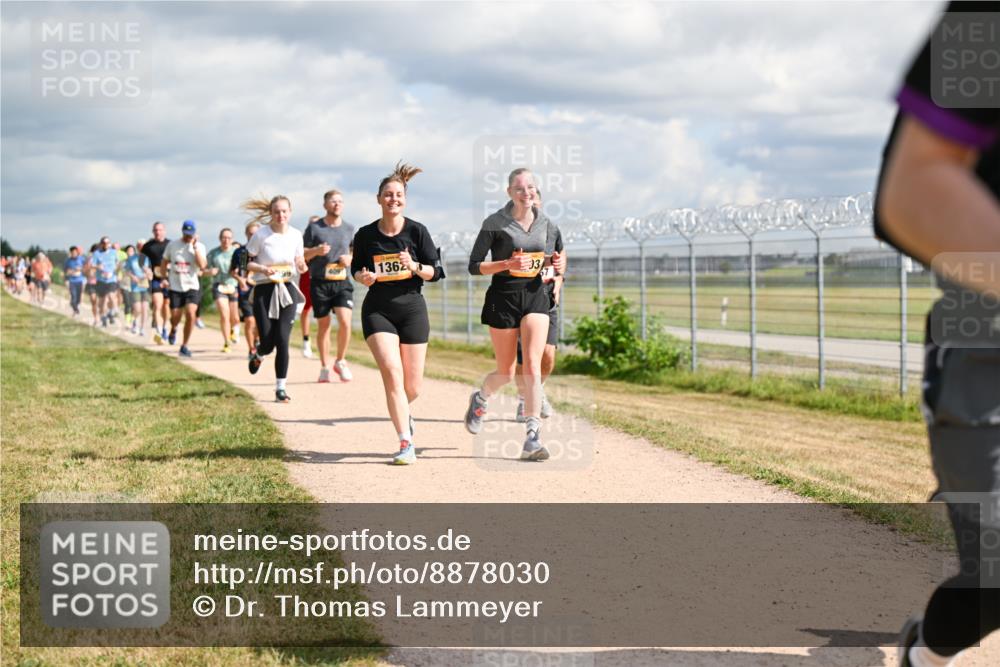14.09.2025 - Airport Race Dr. Thomas Lammeyer http://msf.ph/oto/8878030 14.09.2025 12:25:04 Laufen 1362, 03 meine-sportfotos.de