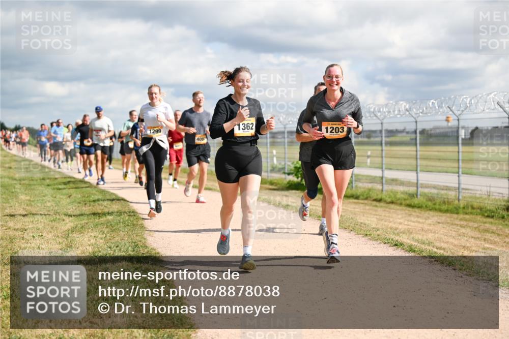 14.09.2025 - Airport Race Dr. Thomas Lammeyer http://msf.ph/oto/8878038 14.09.2025 12:25:05 Laufen 1299, 4097, 1362, 1203 meine-sportfotos.de