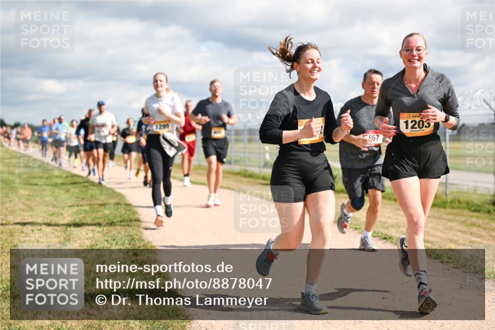 14.09.2025 - Airport Race Dr. Thomas Lammeyer http://msf.ph/oto/8878047 14.09.2025 12:25:06 Laufen 1299, 867, 1203 meine-sportfotos.de