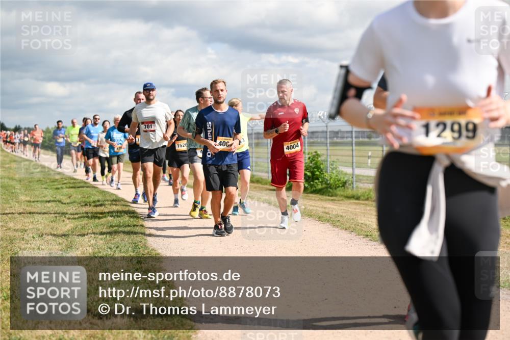 14.09.2025 - Airport Race Dr. Thomas Lammeyer http://msf.ph/oto/8878073 14.09.2025 12:25:09 Laufen 701, 1526, 406, 4004, 1299 meine-sportfotos.de
