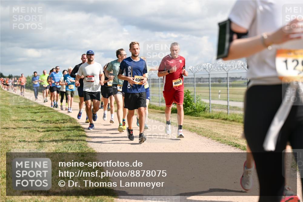 14.09.2025 - Airport Race Dr. Thomas Lammeyer http://msf.ph/oto/8878075 14.09.2025 12:25:09 Laufen 475, 701, 152, 47, 400, 4004, 12 meine-sportfotos.de