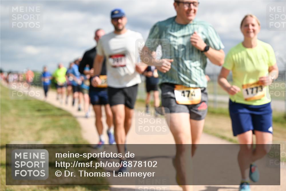 14.09.2025 - Airport Race Dr. Thomas Lammeyer http://msf.ph/oto/8878102 14.09.2025 12:25:12 Laufen 474, 1773 meine-sportfotos.de