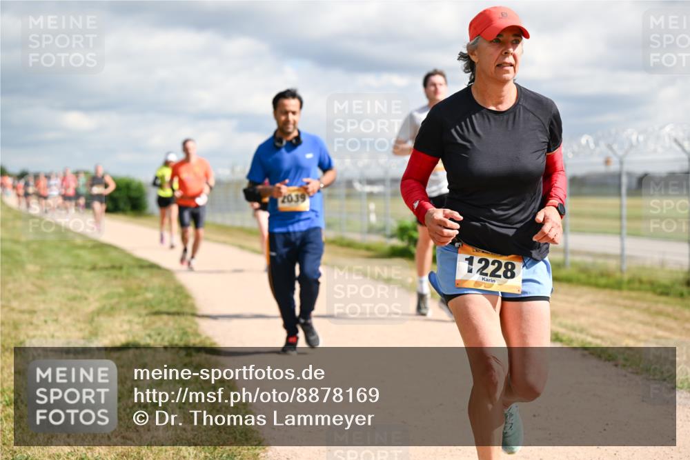 14.09.2025 - Airport Race Dr. Thomas Lammeyer http://msf.ph/oto/8878169 14.09.2025 12:25:20 Laufen 2039, 1228 meine-sportfotos.de