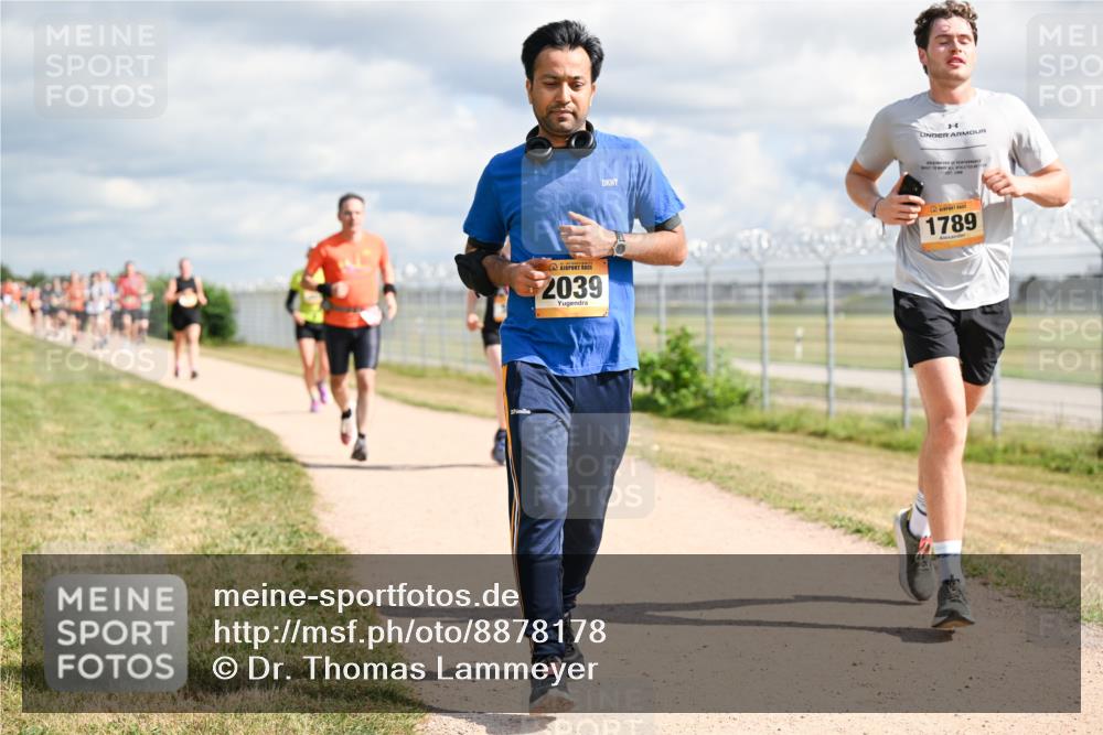 14.09.2025 - Airport Race Dr. Thomas Lammeyer http://msf.ph/oto/8878178 14.09.2025 12:25:21 Laufen 2039, 1789 meine-sportfotos.de