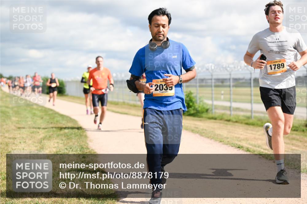 14.09.2025 - Airport Race Dr. Thomas Lammeyer http://msf.ph/oto/8878179 14.09.2025 12:25:22 Laufen 2039, 1789 meine-sportfotos.de