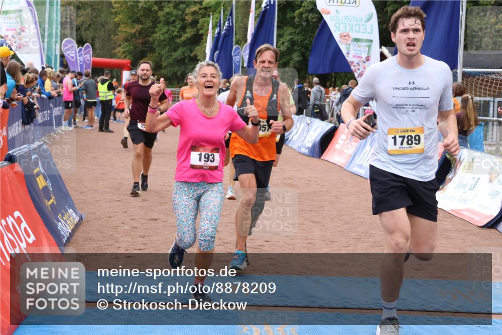14.09.2025 - Airport Race Strokosch-Dieckow http://msf.ph/oto/8878209 14.09.2025 12:37:17 Ziel 193, 259, 517, 655, 676, 813, 1375, 1645, 1789, 1822, 1840, 2113, 4057, 4218 meine-sportfotos.de