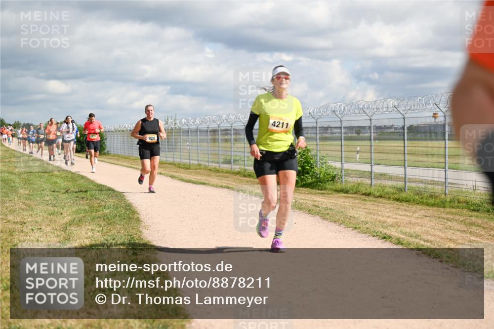14.09.2025 - Airport Race Dr. Thomas Lammeyer http://msf.ph/oto/8878211 14.09.2025 12:25:26 Laufen 1732, 924, 4211 meine-sportfotos.de