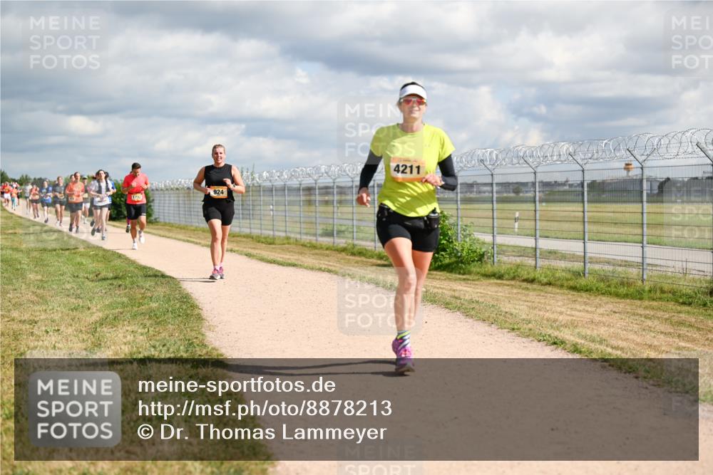 14.09.2025 - Airport Race Dr. Thomas Lammeyer http://msf.ph/oto/8878213 14.09.2025 12:25:26 Laufen 1732, 924, 4211 meine-sportfotos.de