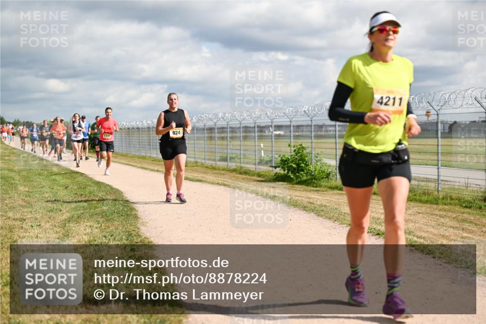 14.09.2025 - Airport Race Dr. Thomas Lammeyer http://msf.ph/oto/8878224 14.09.2025 12:25:27 Laufen 1732, 9242, 4211 meine-sportfotos.de