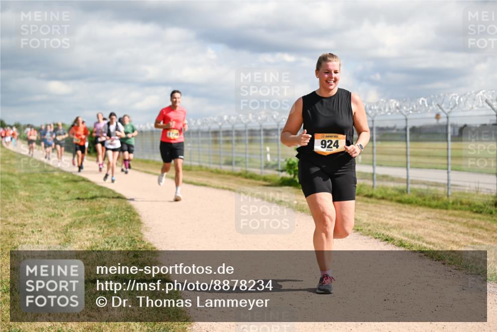 14.09.2025 - Airport Race Dr. Thomas Lammeyer http://msf.ph/oto/8878234 14.09.2025 12:25:30 Laufen 924 meine-sportfotos.de