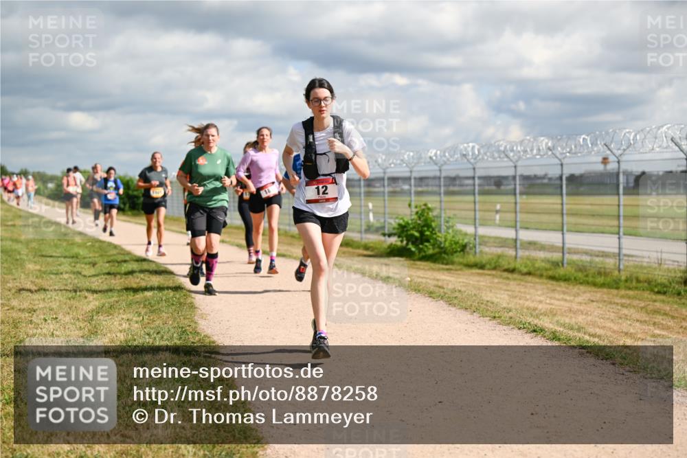 14.09.2025 - Airport Race Dr. Thomas Lammeyer http://msf.ph/oto/8878258 14.09.2025 12:25:35 Laufen 12 meine-sportfotos.de