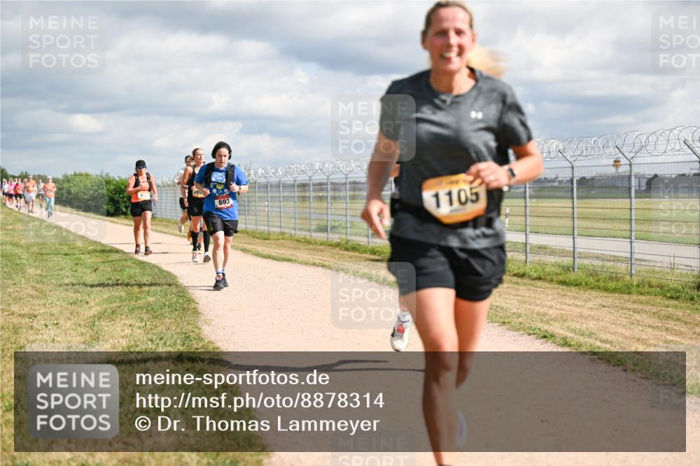 14.09.2025 - Airport Race Dr. Thomas Lammeyer http://msf.ph/oto/8878314 14.09.2025 12:25:42 Laufen 209, 693, 1105 meine-sportfotos.de