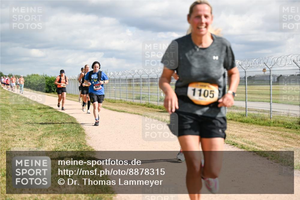 14.09.2025 - Airport Race Dr. Thomas Lammeyer http://msf.ph/oto/8878315 14.09.2025 12:25:42 Laufen 209, 693, 1105 meine-sportfotos.de