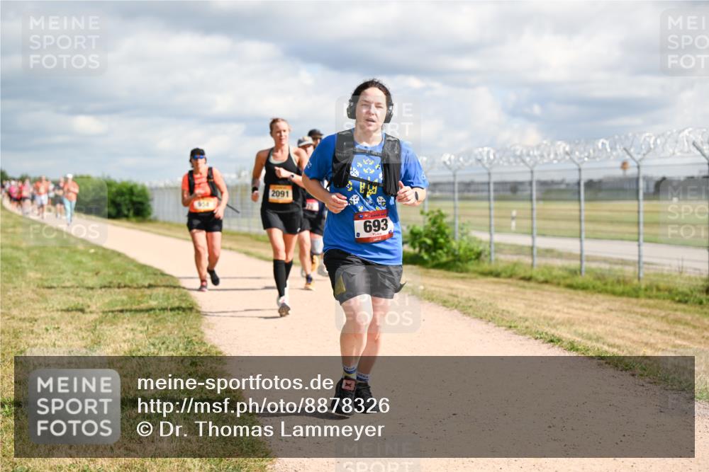 14.09.2025 - Airport Race Dr. Thomas Lammeyer http://msf.ph/oto/8878326 14.09.2025 12:25:45 Laufen 2091, 693 meine-sportfotos.de
