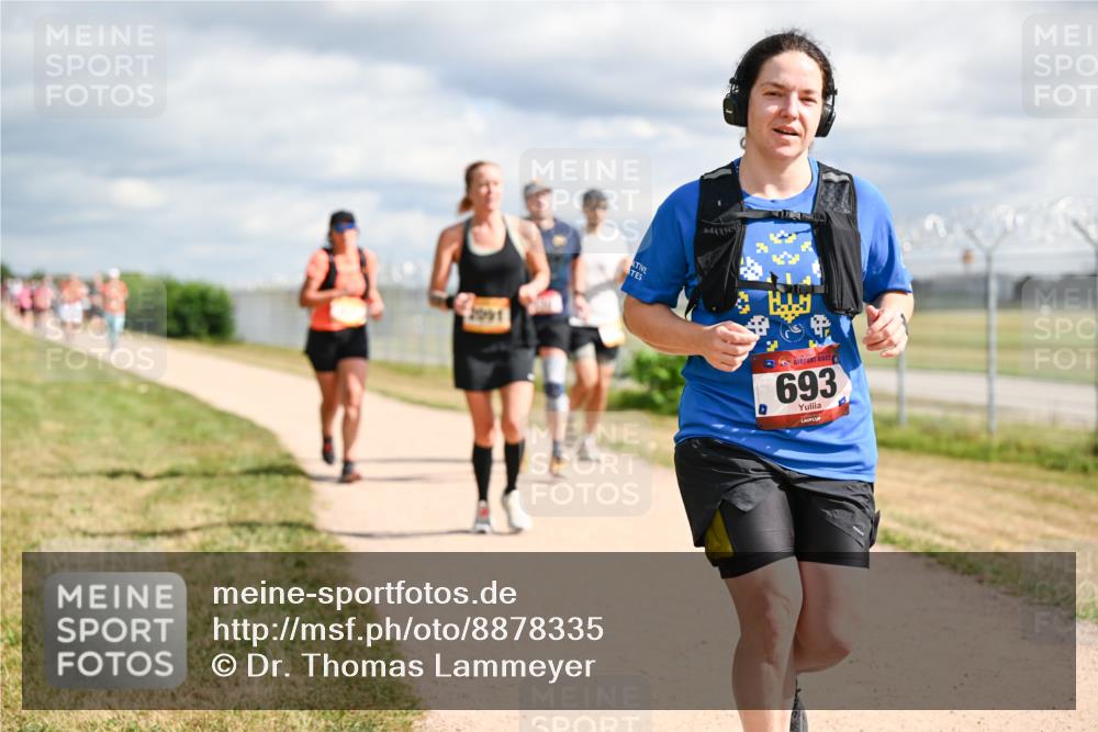 14.09.2025 - Airport Race Dr. Thomas Lammeyer http://msf.ph/oto/8878335 14.09.2025 12:25:46 Laufen 693 meine-sportfotos.de
