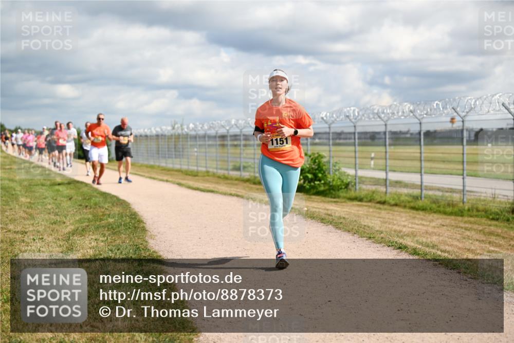 14.09.2025 - Airport Race Dr. Thomas Lammeyer http://msf.ph/oto/8878373 14.09.2025 12:25:58 Laufen 1151 meine-sportfotos.de