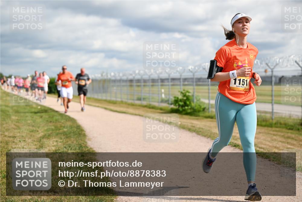 14.09.2025 - Airport Race Dr. Thomas Lammeyer http://msf.ph/oto/8878383 14.09.2025 12:25:59 Laufen 1151 meine-sportfotos.de