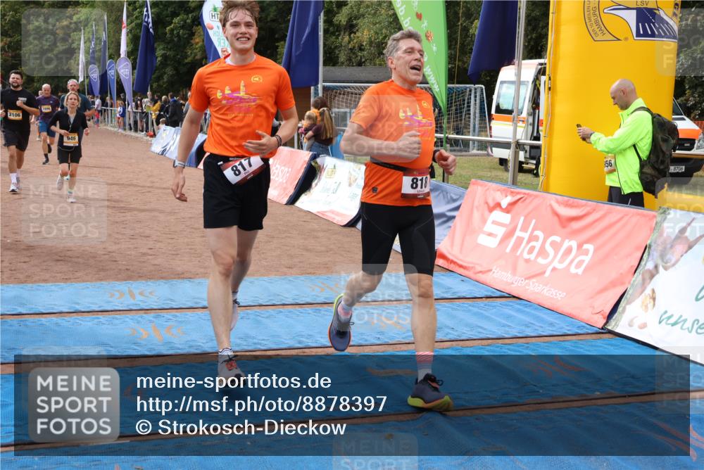 14.09.2025 - Airport Race Strokosch-Dieckow http://msf.ph/oto/8878397 14.09.2025 12:37:47 Ziel 148, 817, 818, 890, 946, 1136, 1896, 2106 meine-sportfotos.de