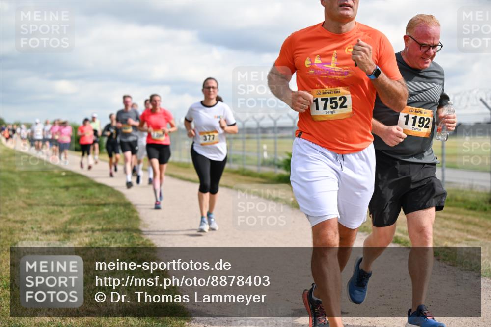 14.09.2025 - Airport Race Dr. Thomas Lammeyer http://msf.ph/oto/8878403 14.09.2025 12:26:06 Laufen 377, 1752, 1192 meine-sportfotos.de