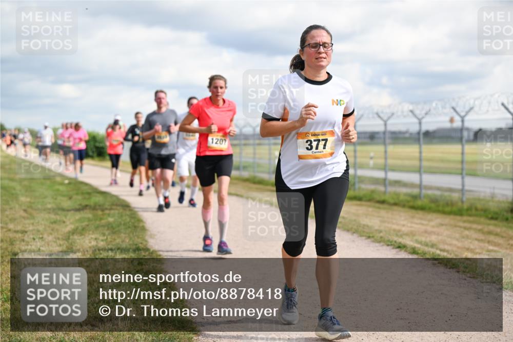 14.09.2025 - Airport Race Dr. Thomas Lammeyer http://msf.ph/oto/8878418 14.09.2025 12:26:07 Laufen 1207, 377 meine-sportfotos.de
