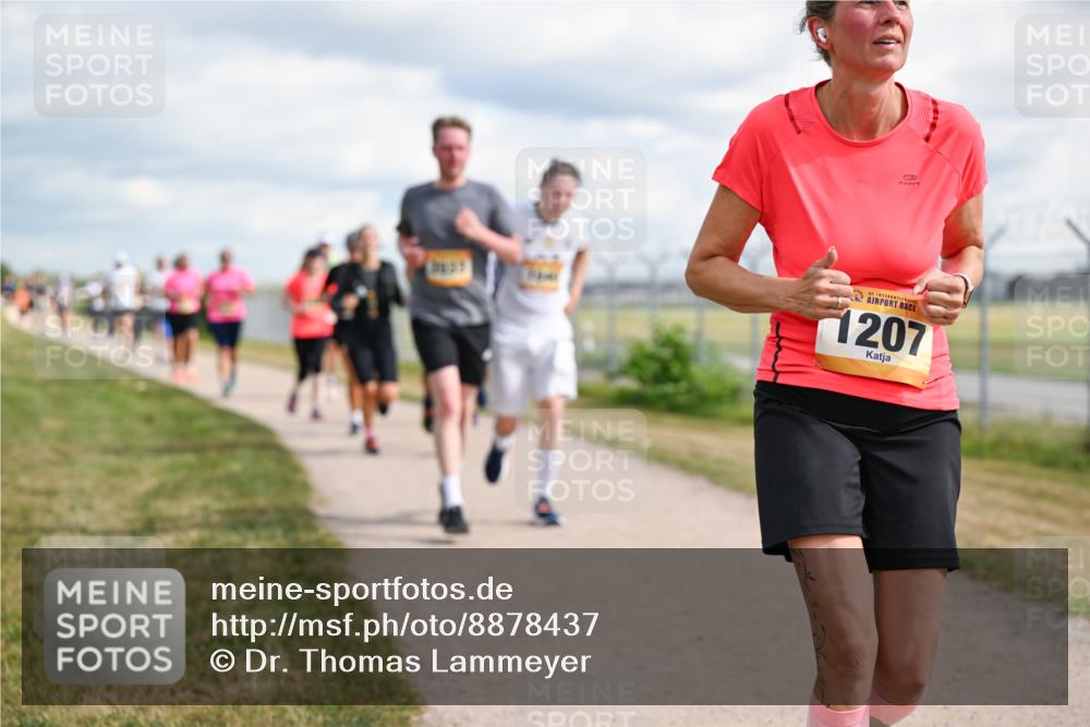 14.09.2025 - Airport Race Dr. Thomas Lammeyer http://msf.ph/oto/8878437 14.09.2025 12:26:10 Laufen 1207 meine-sportfotos.de