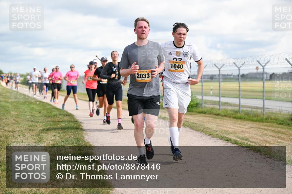 14.09.2025 - Airport Race Dr. Thomas Lammeyer http://msf.ph/oto/8878446 14.09.2025 12:26:11 Laufen 2033, 27, 1040 meine-sportfotos.de