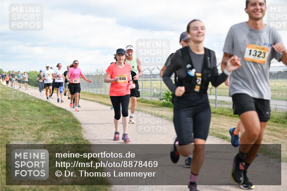 14.09.2025 - Airport Race Dr. Thomas Lammeyer http://msf.ph/oto/8878469 14.09.2025 12:26:13 Laufen 356, 857, 946, 507, 1323 meine-sportfotos.de
