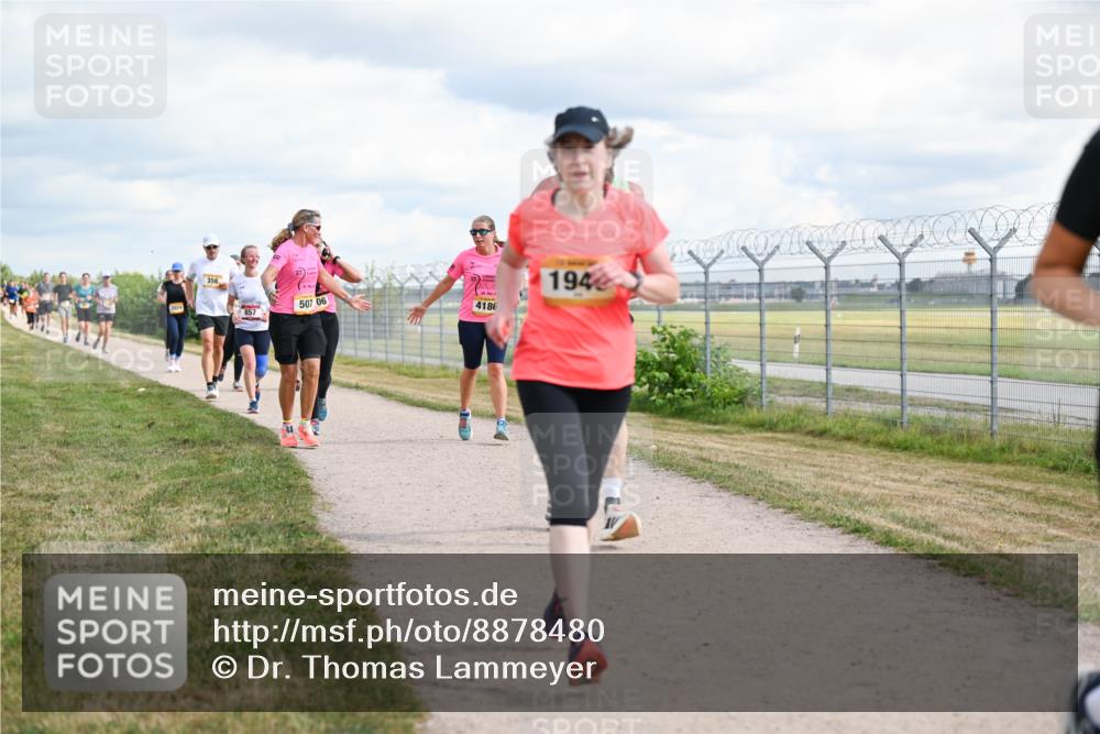 14.09.2025 - Airport Race Dr. Thomas Lammeyer http://msf.ph/oto/8878480 14.09.2025 12:26:14 Laufen 356, 857, 507, 06, 4186, 194 meine-sportfotos.de