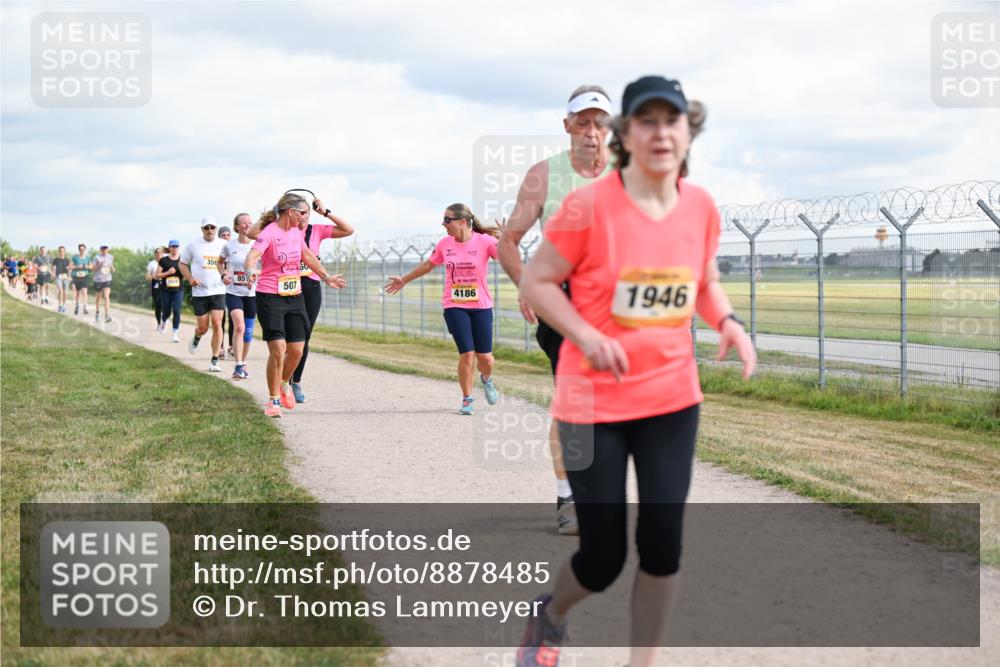 14.09.2025 - Airport Race Dr. Thomas Lammeyer http://msf.ph/oto/8878485 14.09.2025 12:26:15 Laufen 356, 85, 507, 4186, 1946 meine-sportfotos.de