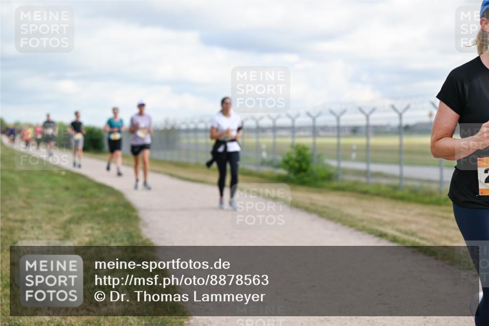 14.09.2025 - Airport Race Dr. Thomas Lammeyer http://msf.ph/oto/8878563 14.09.2025 12:26:25 Laufen  meine-sportfotos.de