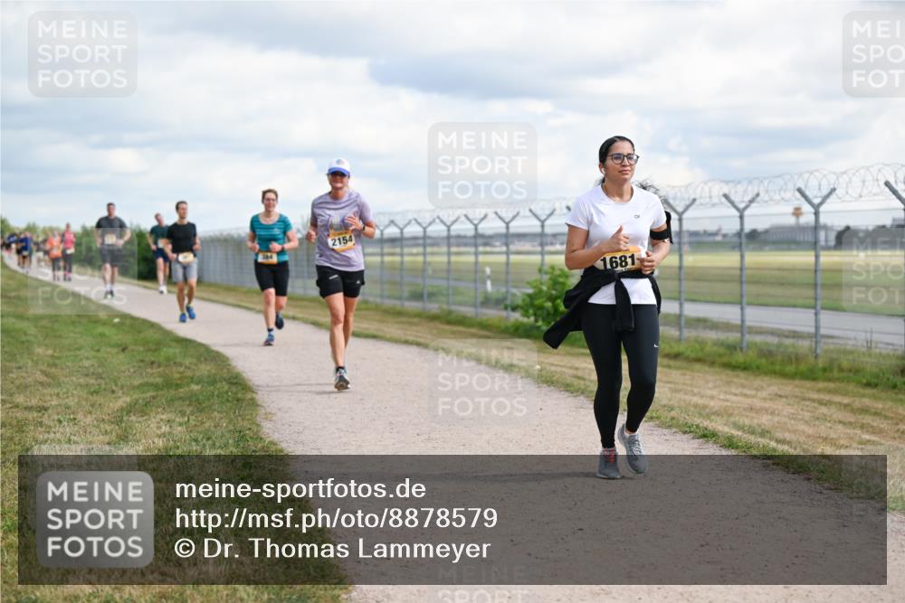 14.09.2025 - Airport Race Dr. Thomas Lammeyer http://msf.ph/oto/8878579 14.09.2025 12:26:26 Laufen 2154, 1681 meine-sportfotos.de
