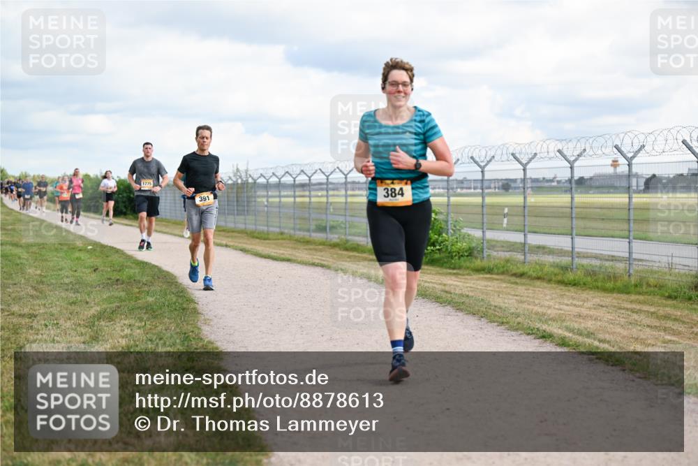 14.09.2025 - Airport Race Dr. Thomas Lammeyer http://msf.ph/oto/8878613 14.09.2025 12:26:31 Laufen 384 meine-sportfotos.de