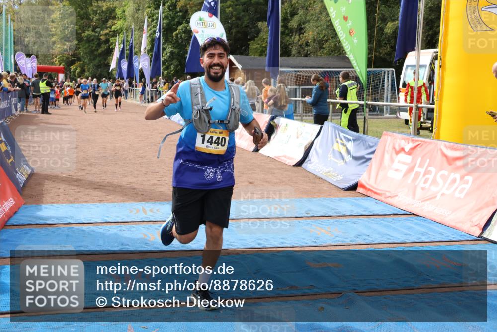 14.09.2025 - Airport Race Strokosch-Dieckow http://msf.ph/oto/8878626 14.09.2025 12:38:13 Ziel 371, 516, 534, 966, 1440, 1541, 2011, 4145 meine-sportfotos.de