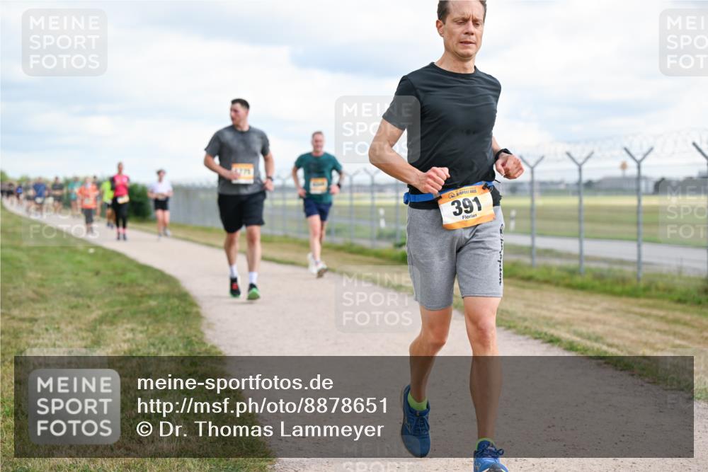 14.09.2025 - Airport Race Dr. Thomas Lammeyer http://msf.ph/oto/8878651 14.09.2025 12:26:35 Laufen 391 meine-sportfotos.de