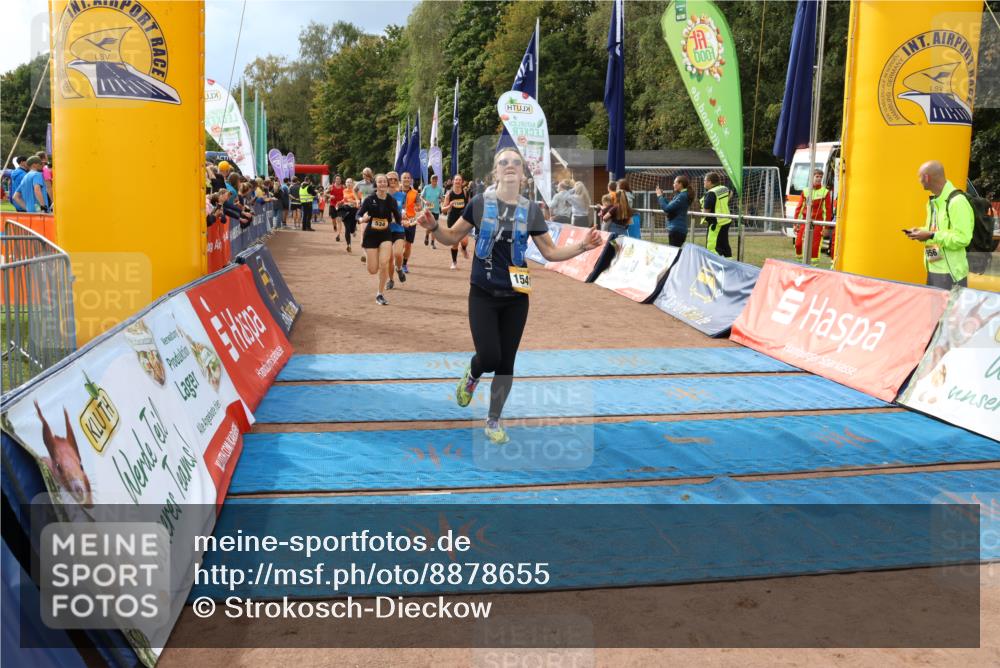 14.09.2025 - Airport Race Strokosch-Dieckow http://msf.ph/oto/8878655 14.09.2025 12:38:19 Ziel 371, 379, 403, 516, 534, 1167, 1241, 1340, 1541, 1580, 1774, 4145 meine-sportfotos.de