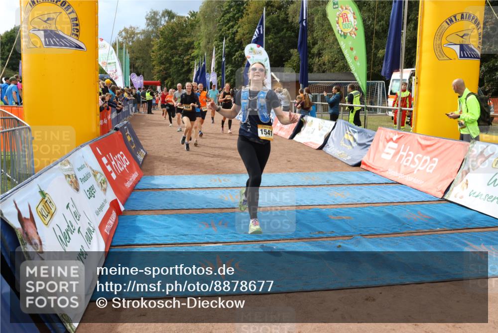 14.09.2025 - Airport Race Strokosch-Dieckow http://msf.ph/oto/8878677 14.09.2025 12:38:19 Ziel 371, 379, 403, 516, 534, 1167, 1241, 1340, 1541, 1580, 1774, 4145 meine-sportfotos.de