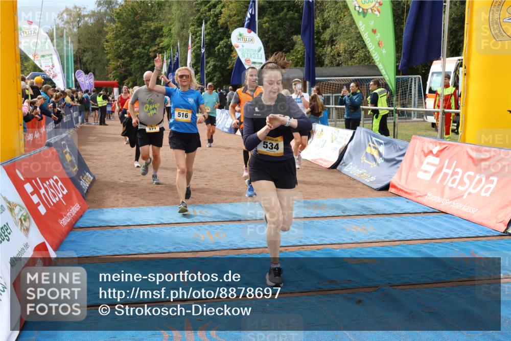 14.09.2025 - Airport Race Strokosch-Dieckow http://msf.ph/oto/8878697 14.09.2025 12:38:21 Ziel 371, 379, 403, 516, 534, 1167, 1241, 1340, 1541, 1580, 1607, 1732, 1774, 4054, 4145 meine-sportfotos.de